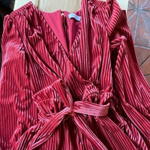 Mid-weight coral velvety jumpsuit by Ali & Jay